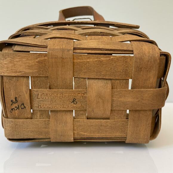 VTG Longaberger Small Key Basket With Liner Signed Dated 1985 Handmade USA Woven - Picture 2 of 13